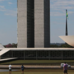 Congresso Nacional inicia 2025 com foco na economia e desafios fiscais