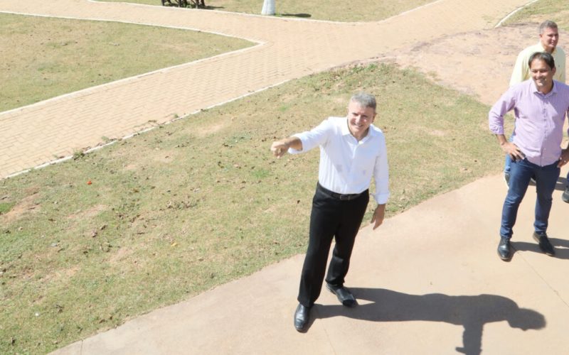 Eduardo Siqueira lança plano de renovação dos parques e ginásios: “o orgulho