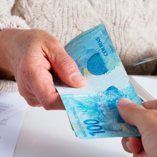 INSS volta a exigir decisão judicial para empréstimos de incapazes