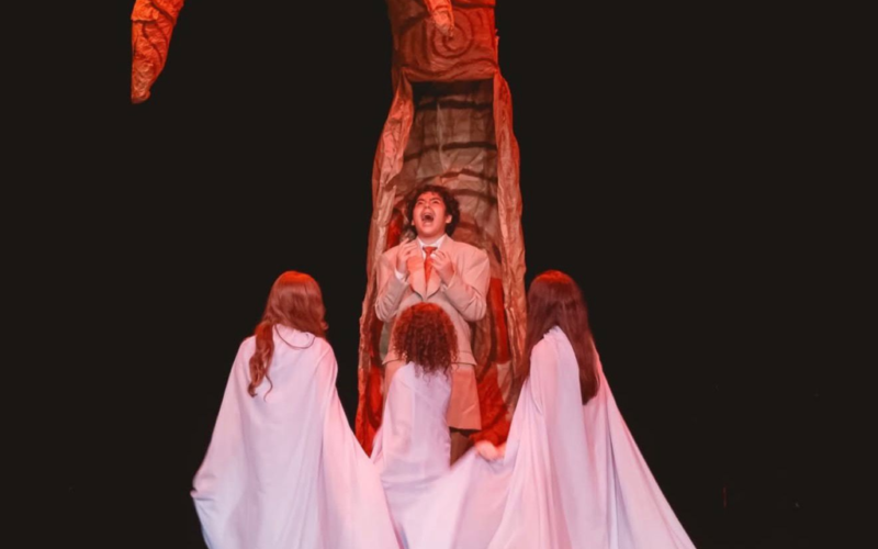 Celebração dos 35 anos da Mostra Escola Livre de Teatro em Jales, SP com programação gratuita.