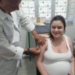 Importância da imunização contra a coqueluche em crianças e gestantes é enfatizada pela Saúde