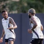 “Neymar de volta: craque pode retornar aos campos no domingo de Carnaval para partida decisiva do Santos no Campeonato Paulista”