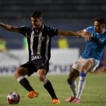 Kozlinski brilha e assegura empate do Londrina em Ponta Grossa