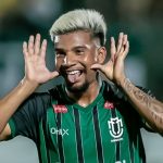 Maringá vence Ferroviária, assume a liderança da Série C e comemora estreia com sucesso.